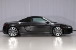 Audi R8 V10 Spyder 2012 года